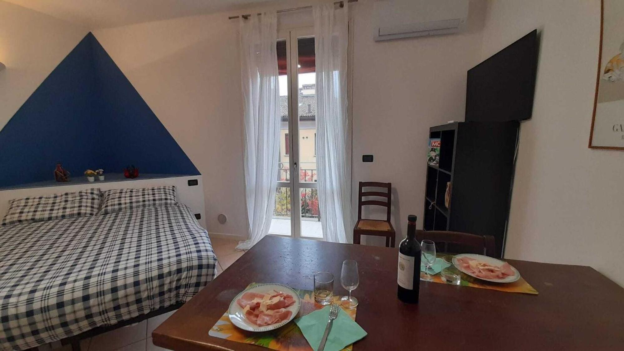 Happy Apartment - Twa Bologna Luaran gambar